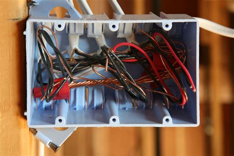 how to wire a plastic electrical box|wiring an electrical junction box.